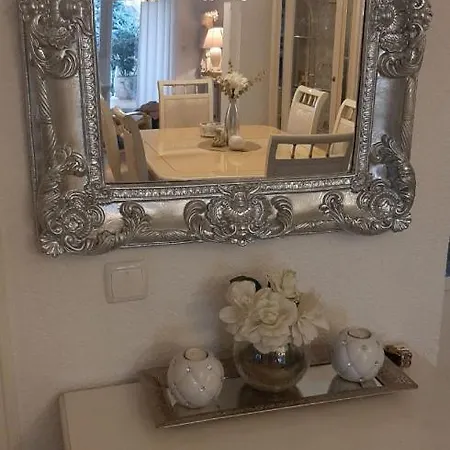 Royal Sandra * Štinjan