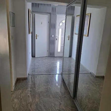 Royal Sandra Štinjan