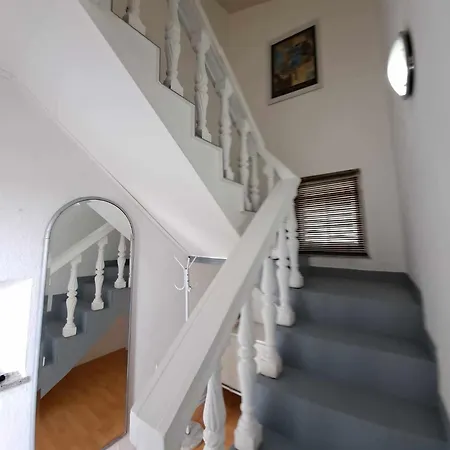 Royal Sandra Apartment Štinjan