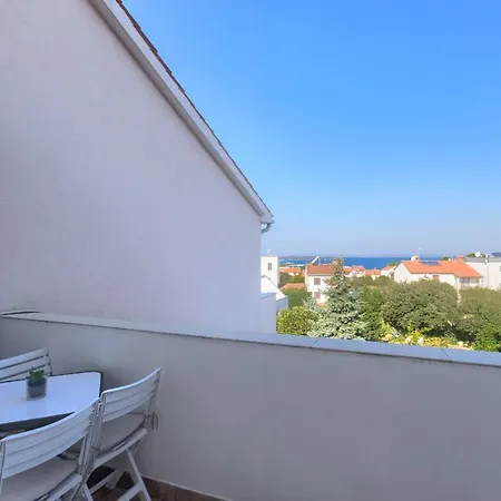Royal Sandra Štinjan