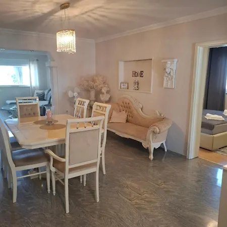 Apartament Royal Sandra