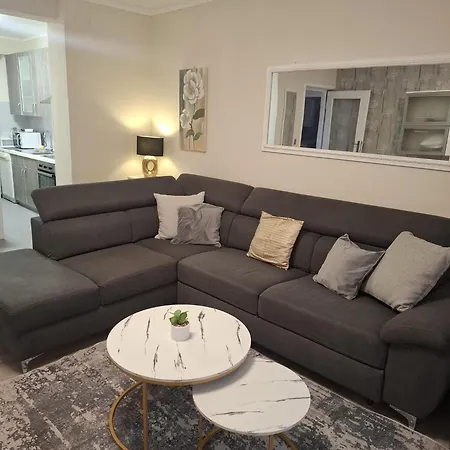 Royal Sandra Apartament Štinjan