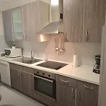 Royal Sandra Apartment *