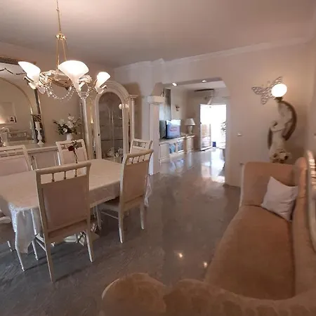 Apartament Royal Sandra