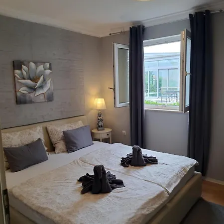 Apartment Royal Sandra *