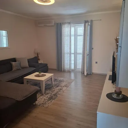 Apartament Royal Sandra