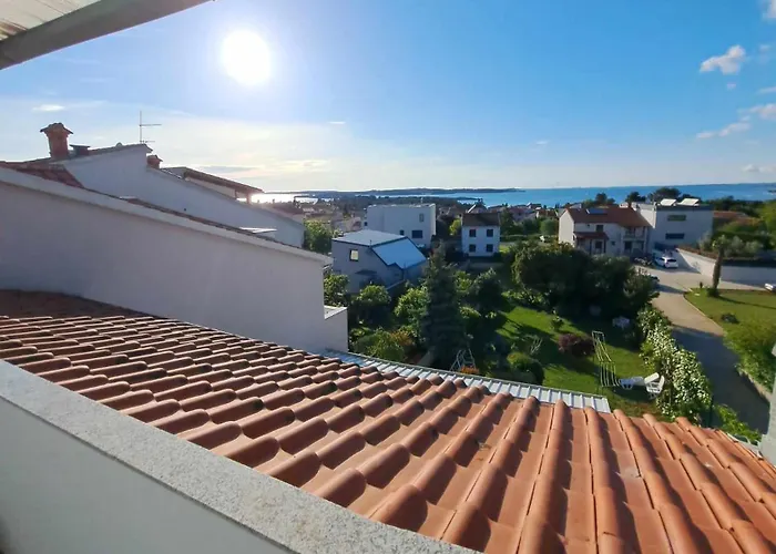 Royal Sandra 아파트 스틴잔